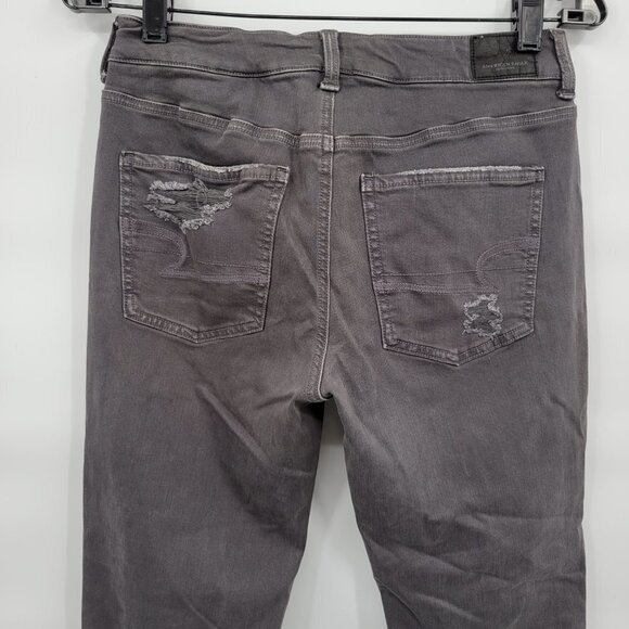American Eagle Women Gray Mid Rise Tomgirl Distressed Regular Jeans Size 2 - Picture 6 of 12